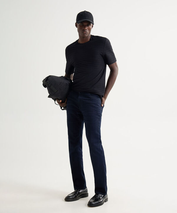 Jeans para hombre image number null